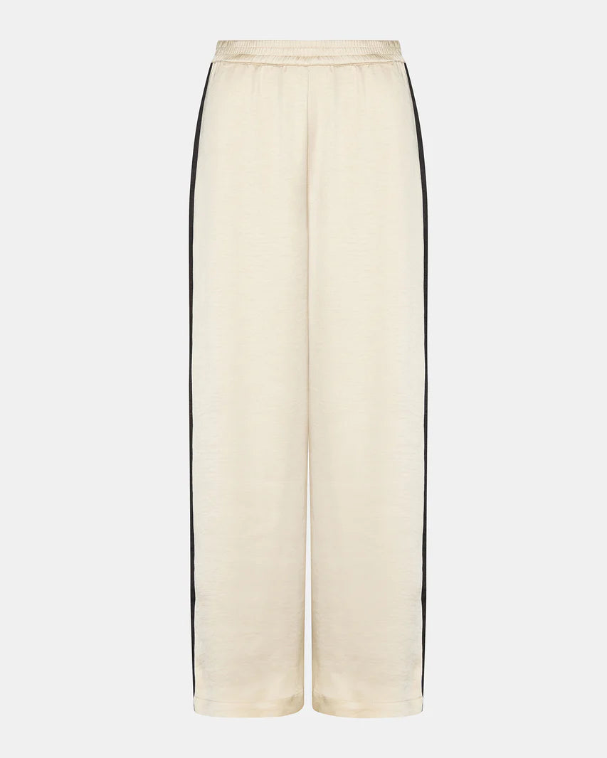Moxie Pant by Steve Madden